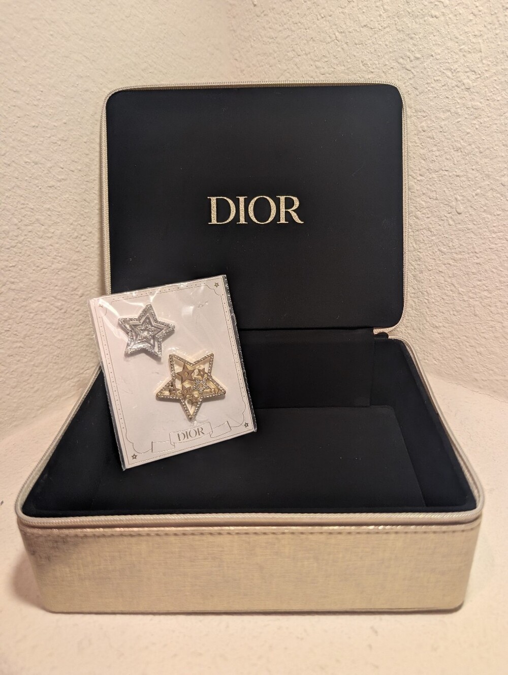Dior Metallic Gold Cosmetic Hardcase And Gold/Silver Toned Star Hair Clips GWP